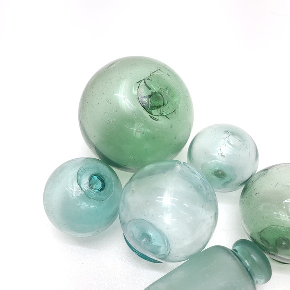 Japanese Blown Glass Floats‎ LOT of 6 Mixed Size 2-4 in. Round Rolling Pin - Picture 4 of 5